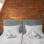 Kwiatowa Loft By Bookinghost *