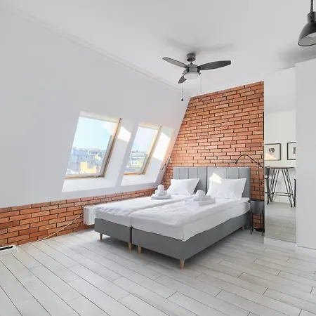 Kwiatowa Loft By Bookinghost Poznan